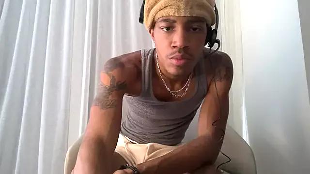 BlackBullTitus from StripChat is Freechat