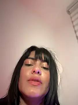 Try our girls live displays and explore the company of endless strippers, with beautiful physiques, vibrating toys and more.