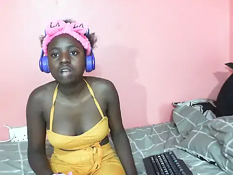 BlackPearl_19 — Make my pussy to fart