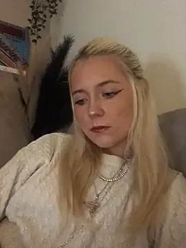 Avatar of Blondie_Sofia_Essexbabe