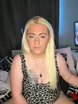 Blondiee3088's avatar