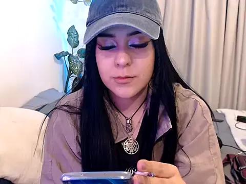 bluegoddessstoned from StripChat is Freechat