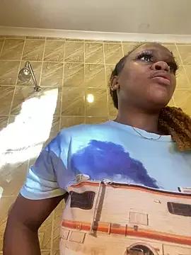 Photos of Boneca25 from StripChat is Freechat