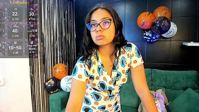 Bonnie_cosmic from StripChat is Freechat