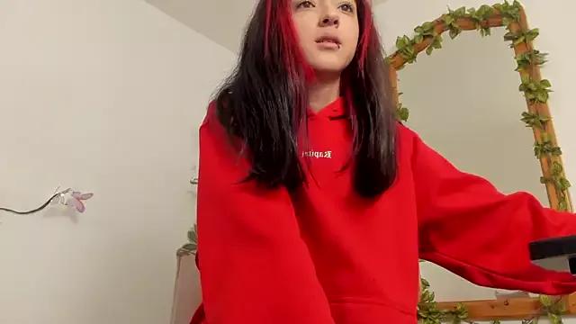BonnieCute_ from StripChat