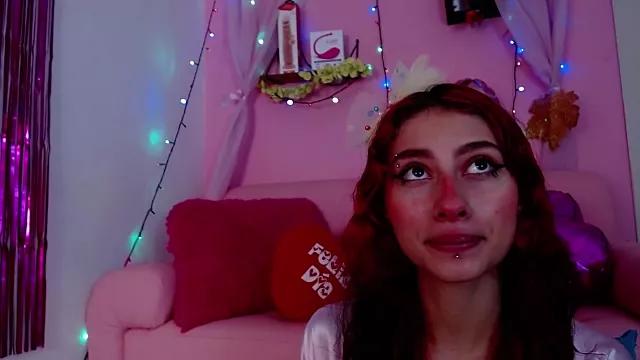 BonnieDolly from StripChat