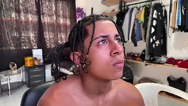 Bradley_Strong — CUM 12 SHOTS!