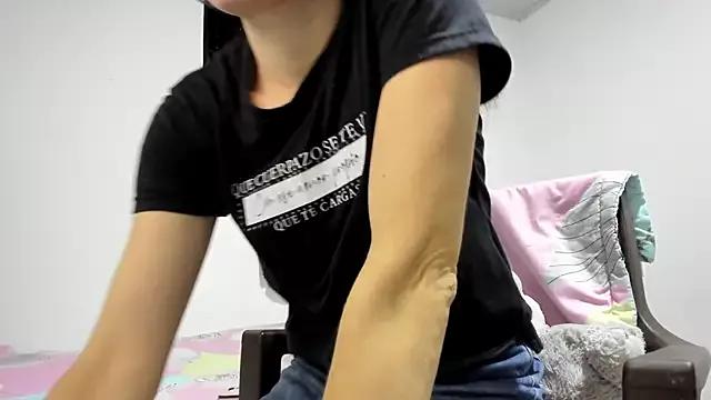 brandy_h9 from StripChat is Freechat