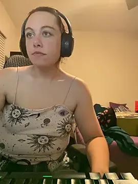 bratcore from StripChat is Freechat