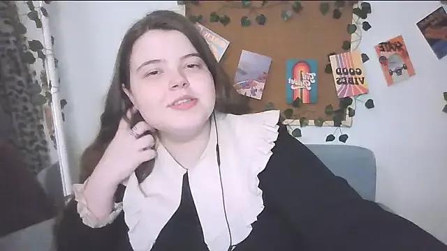 BrattyPrincess_Emma from StripChat is Freechat