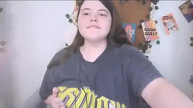 BrattyPrincess_Emma from StripChat is Freechat