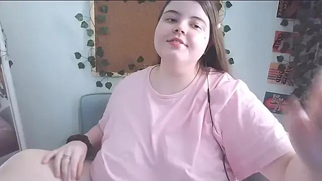 brattyprincessemma from StripChat is Freechat