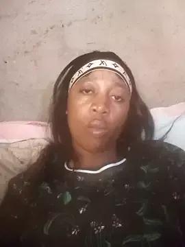 Bretbooty23 from StripChat is Freechat