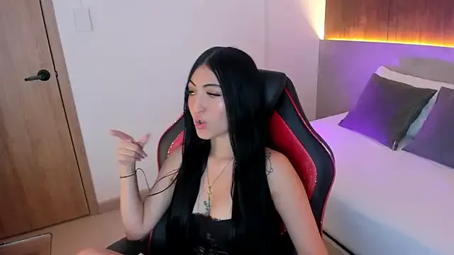 Avatar of brigitte_pink_