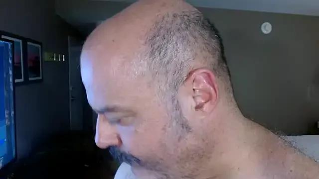 bullmusclejoe from StripChat