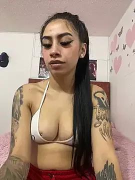 Try our girls live displays and explore the company of endless strippers, with beautiful physiques, vibrating toys and more.