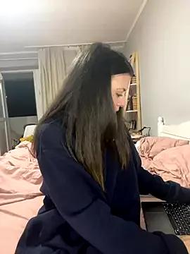 Try our girls live displays and explore the company of endless strippers, with beautiful physiques, vibrating toys and more.