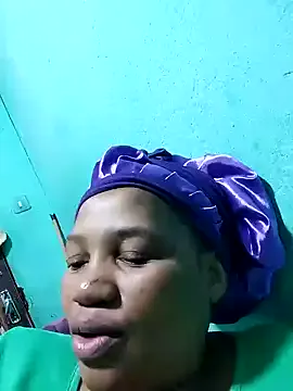 Avatar of Bustyslave48