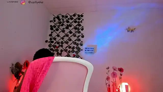 Try our girls live displays and explore the company of endless strippers, with beautiful physiques, vibrating toys and more.