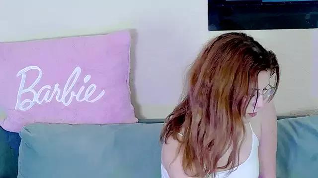 Try our girls live displays and explore the company of endless strippers, with beautiful physiques, vibrating toys and more.