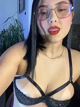 Try our girls live displays and explore the company of endless strippers, with beautiful physiques, vibrating toys and more.
