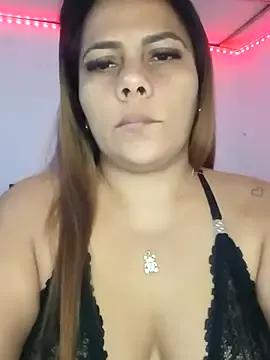 Try our girls live displays and explore the company of endless strippers, with beautiful physiques, vibrating toys and more.