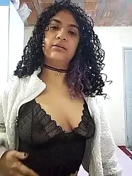 Camilla-23y from StripChat is Freechat