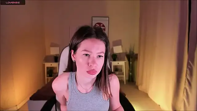 Cammila_Cute — spank my perfect butt