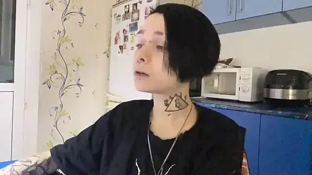 Try our girls live displays and explore the company of endless strippers, with beautiful physiques, vibrating toys and more.