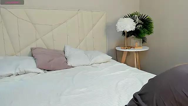 Candy_Lure from StripChat is Freechat