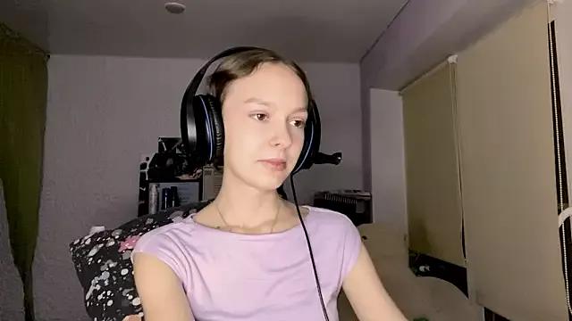 Try our girls live displays and explore the company of endless strippers, with beautiful physiques, vibrating toys and more.