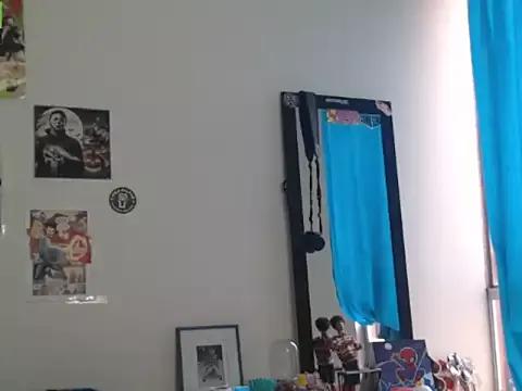 Try our girls live displays and explore the company of endless strippers, with beautiful physiques, vibrating toys and more.