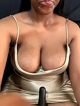 Try our girls live displays and explore the company of endless strippers, with beautiful physiques, vibrating toys and more.