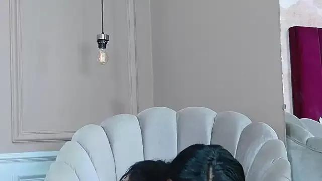 CaraVelvet from StripChat is Freechat