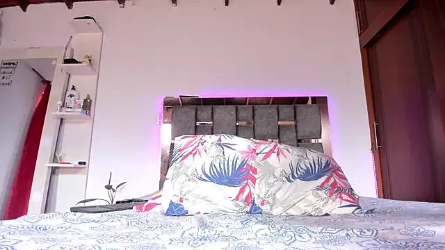 Carol_M8 from StripChat is Freechat