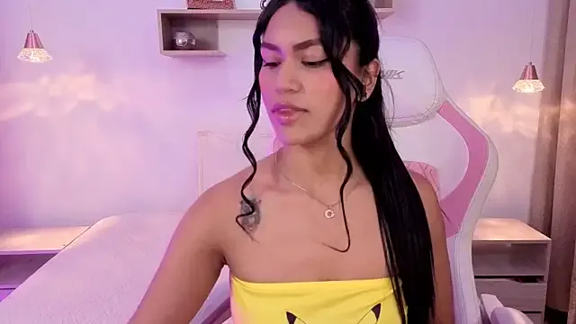 Caroliina_Saenz's avatar