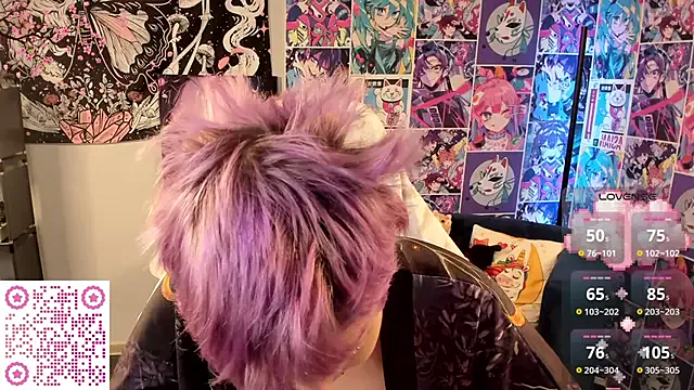 CarolineRichter — lick your finger