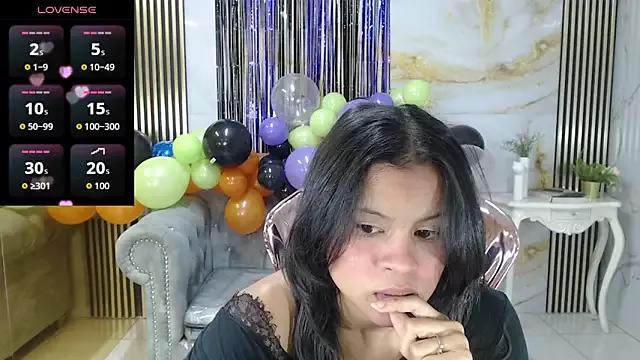 catalina5_s from StripChat is Freechat