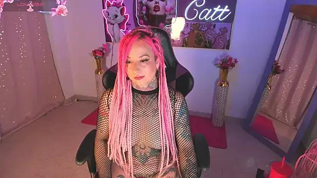 Try our girls live displays and explore the company of endless strippers, with beautiful physiques, vibrating toys and more.