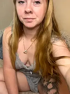 ccpremx — panties off & tits out