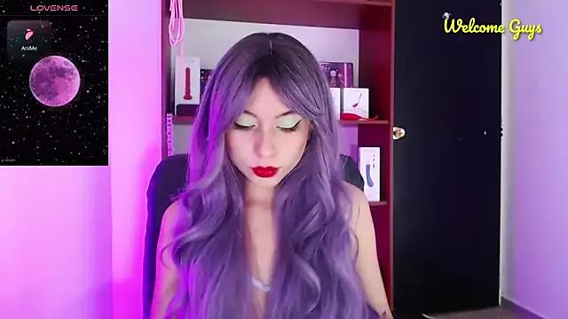 Try our girls live displays and explore the company of endless strippers, with beautiful physiques, vibrating toys and more.