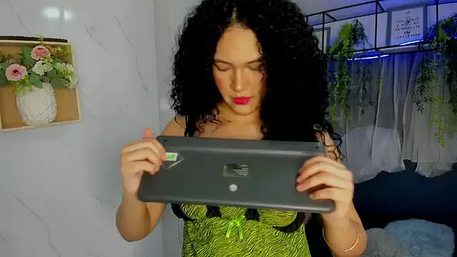 Celestekooper from StripChat is Freechat