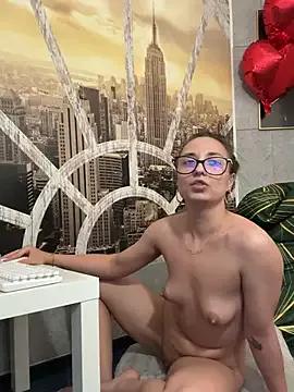 Try our girls live displays and explore the company of endless strippers, with beautiful physiques, vibrating toys and more.