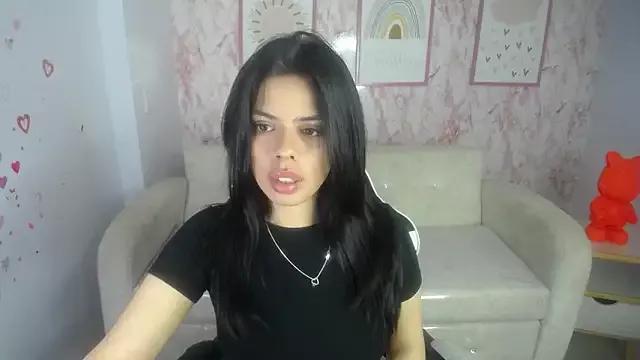 Try our girls live displays and explore the company of endless strippers, with beautiful physiques, vibrating toys and more.