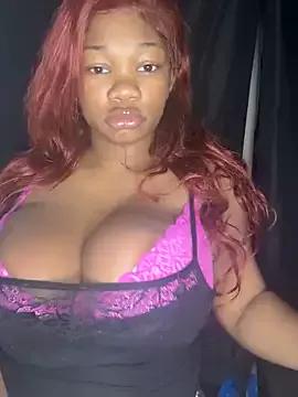 CharismaaBanx from StripChat is Freechat