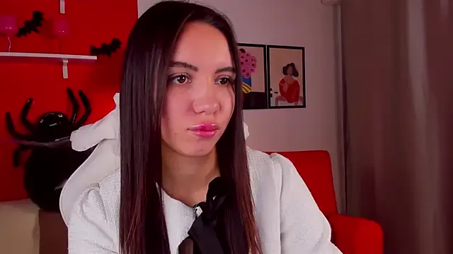 Avatar of CharloteCharlson