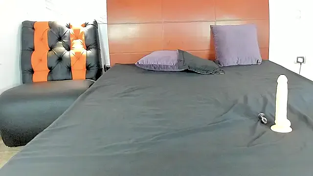 Charlotte-Smit — destroy my pussy for 2 min