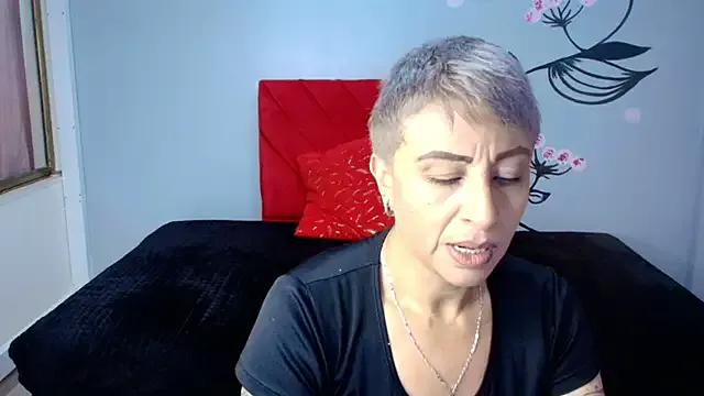 Charlotte__Gray from StripChat is Freechat