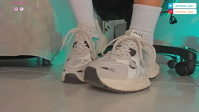 Avatar of charlotte__grey