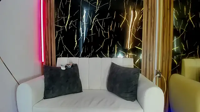 Charlotte_Skinny_aws — full naked